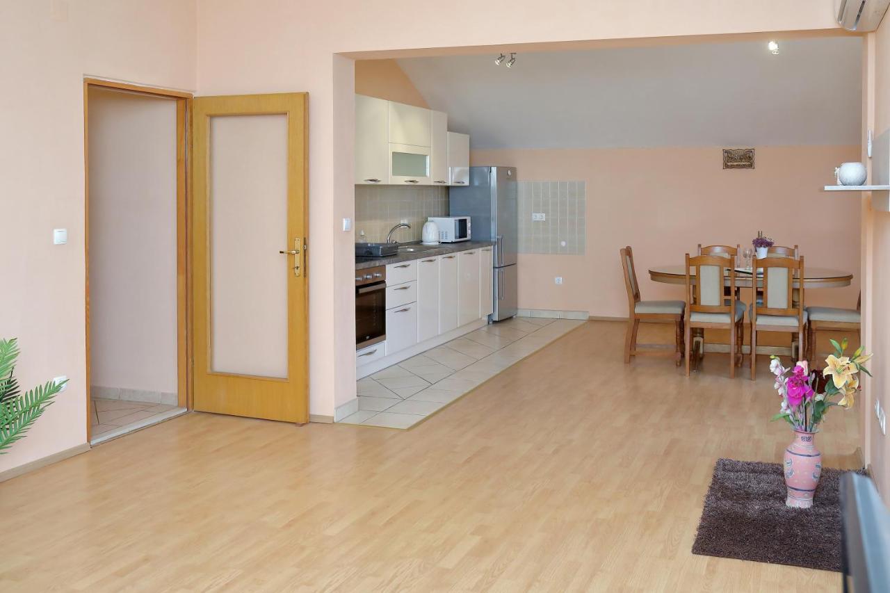 Apartmani Jagoda Bibinje Exterior foto